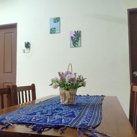Kh Homestay Comfy N Calm Seri Manjung Buitenkant foto