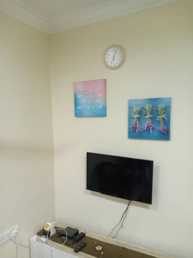 Kh Homestay Comfy N Calm Seri Manjung Buitenkant foto