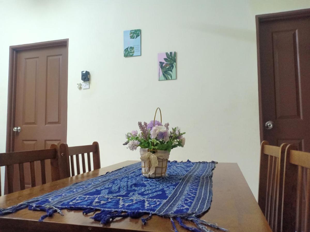 Kh Homestay Comfy N Calm Seri Manjung Buitenkant foto
